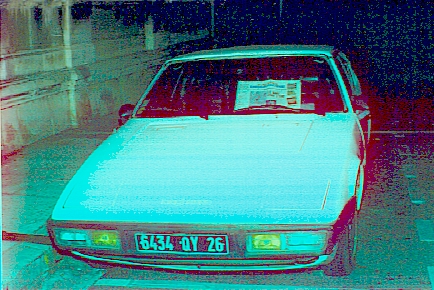 Je d�pose le Dauphin� Lib�r� du 08 ao�t  1994 � l'int�rieur sur mon pare-brise.